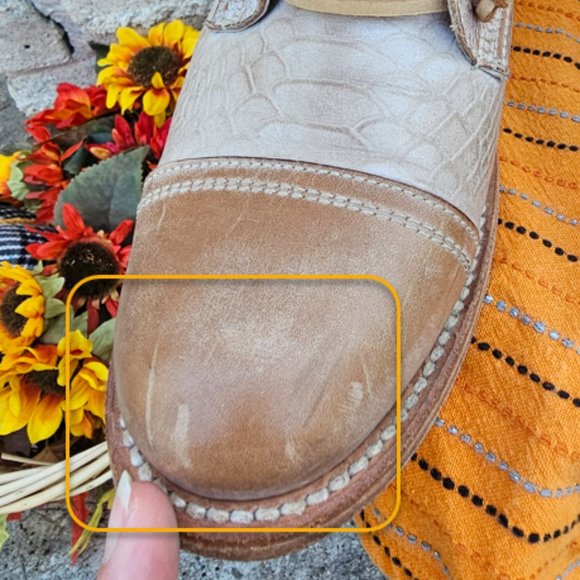 Freebirds by Steven Mabel Size 10 Taupe Multi - Picture 7 of 13